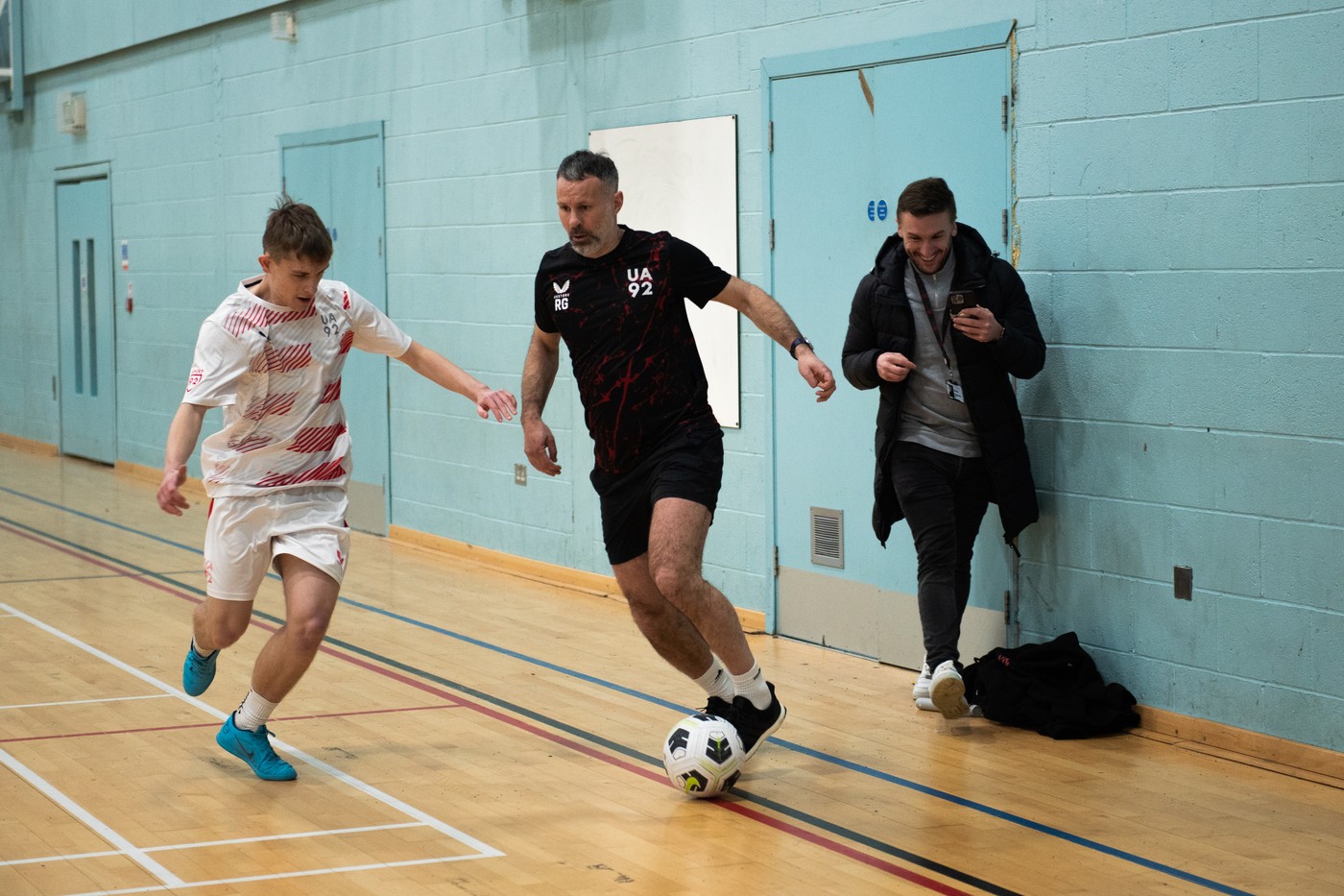 UA92 students vs Class of 92 - Ryan Giggs